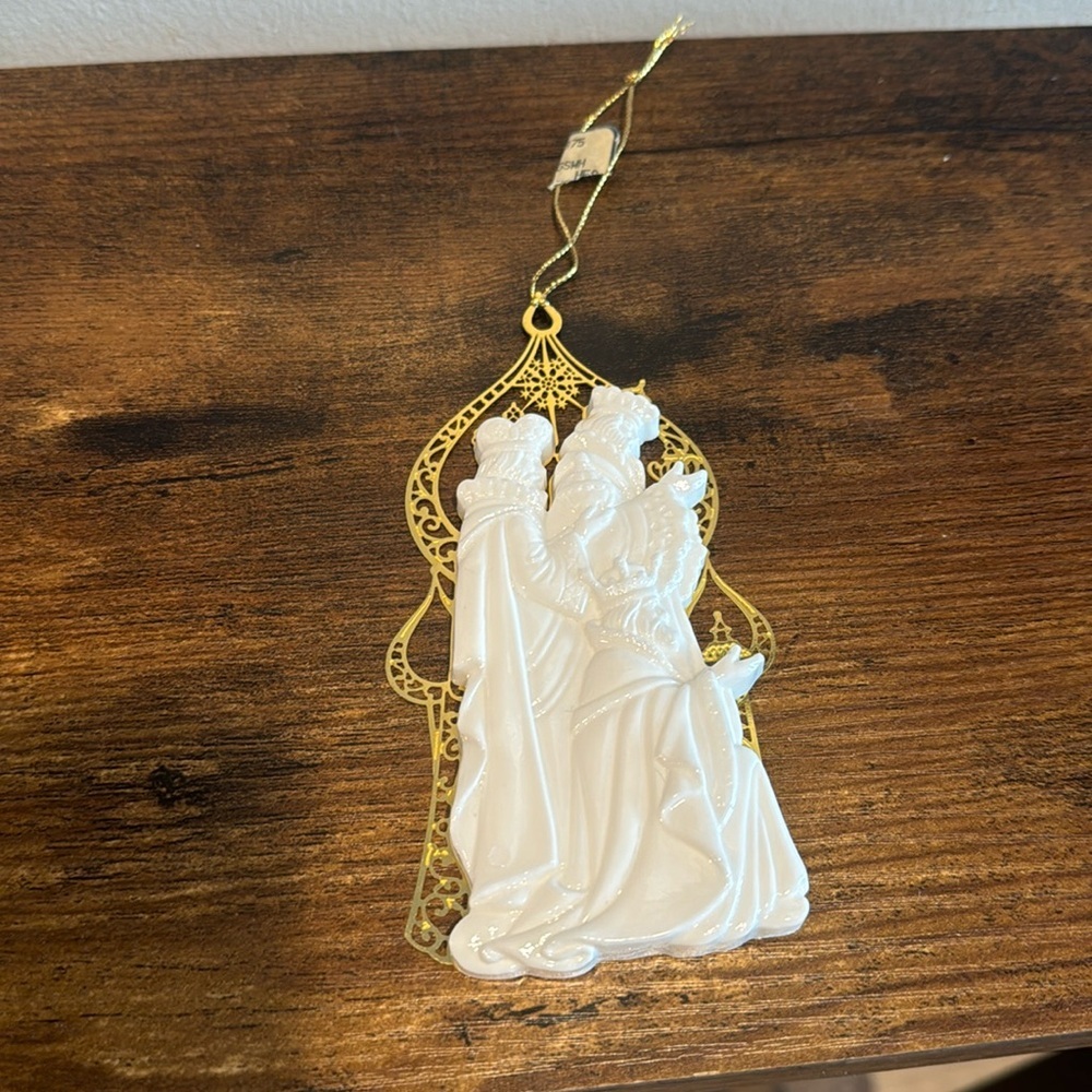 roman inc three kings ornament in original blue box 1997